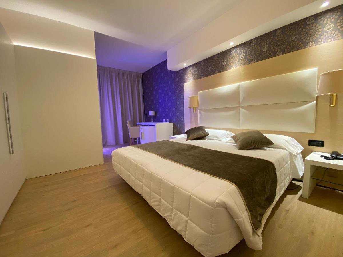 Hotel Conca Verde Lignano Sabbiadoro Kültér fotó