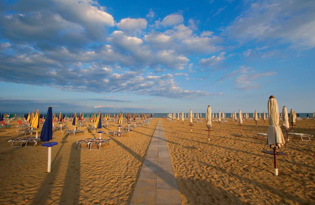 Hotel Conca Verde Lignano Sabbiadoro Kültér fotó