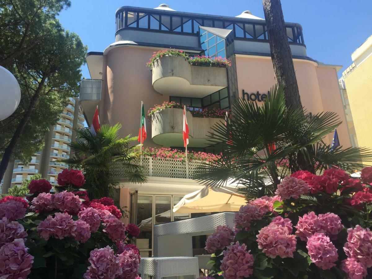 Hotel Conca Verde Lignano Sabbiadoro Kültér fotó